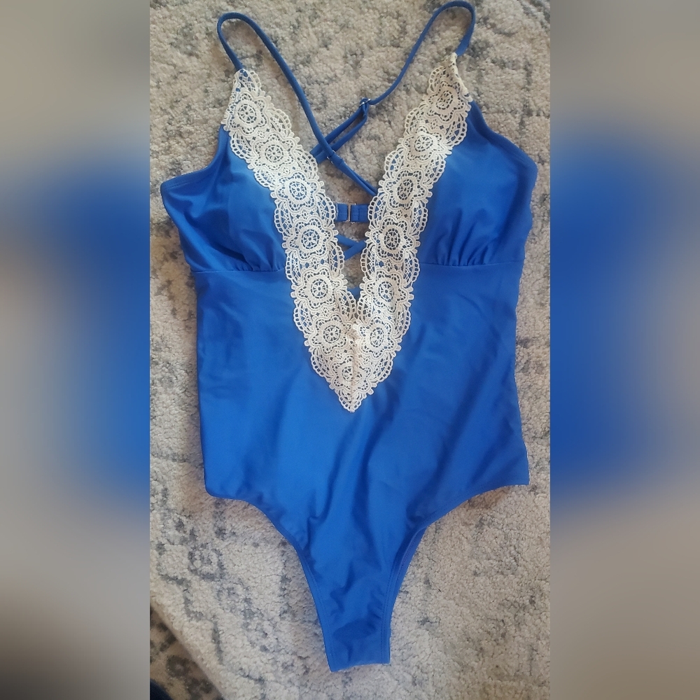 Cupshe Blue Lace Trim One-Piece Swimsuit L